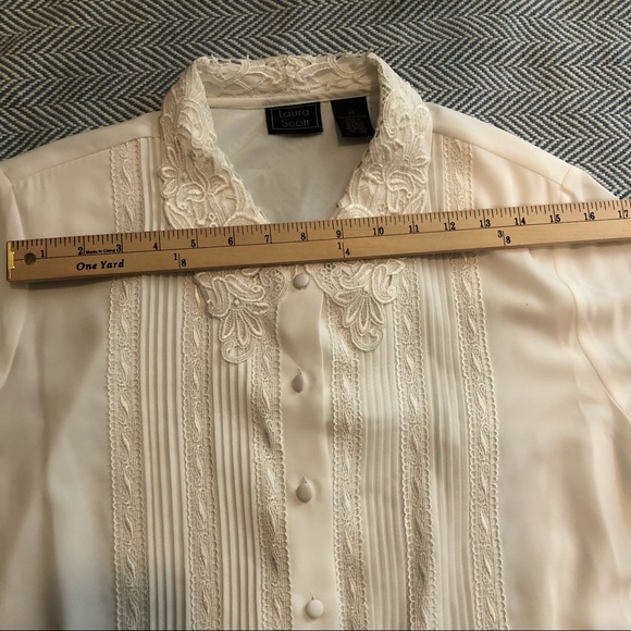 Laura Scott Vintage White Peter Pan Collar Blouse - Picture 10 of 13